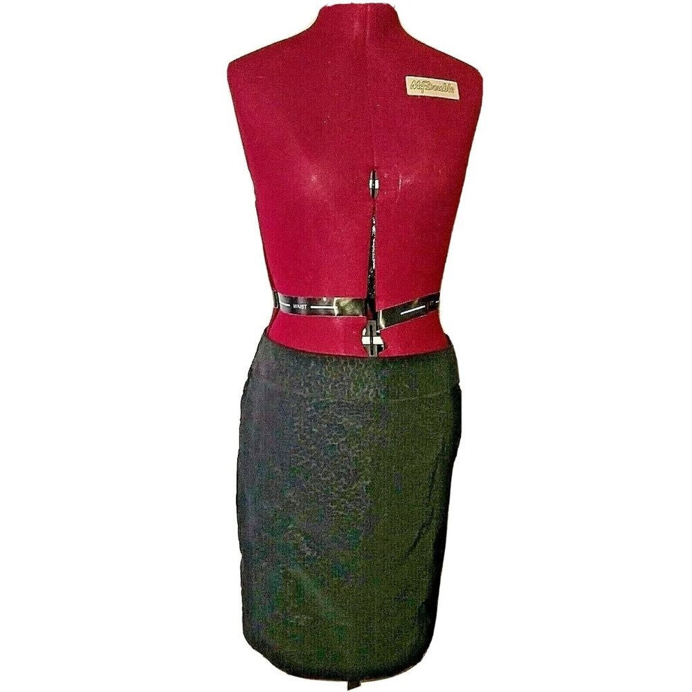Tracy Evans Limited Pencil Skirt Black Animal Print Women’s Size 9 Back Slit
